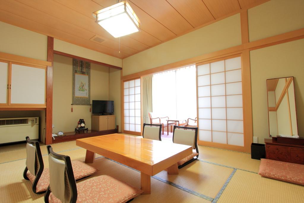 Hotel Yanagi No Yu Aomori Camera foto